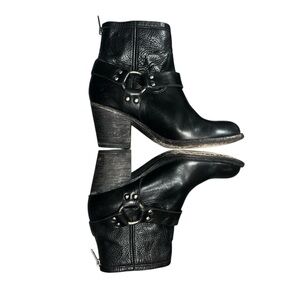 FRYE Motorcycle Tabitha Harness Ankle Boots Size 6.5
